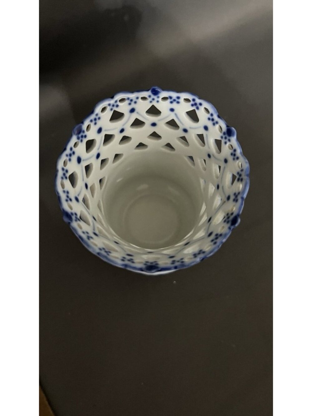 Royal Copenhagen Blue Fluted Full Lace Vase 370 Hand Painted Denmark Porcelain - Picture 5 of 5